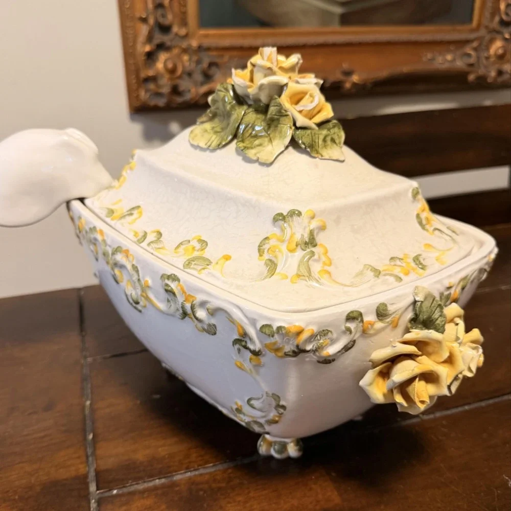 Ornate Ceramic Floral Soup Tureen Bowl With Lid Ladle Yellow Rose Rococo 10x13